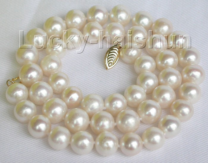 Genuine 10mm round white FW pearl necklace 14K clasp  