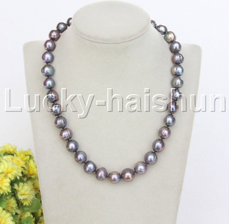 pearl necklace with black string